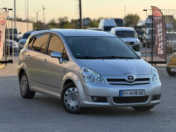 Авто Toyota Corolla Verso 2006 № 8812120