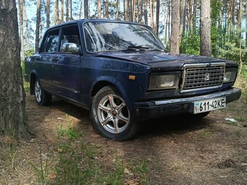 Авто ВАЗ 2107 1986 № 8812134
