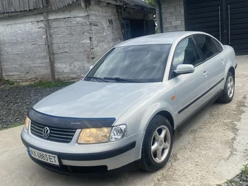 Авто Volkswagen Passat Sedan 1998 № 8812187