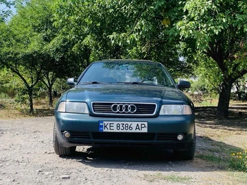 Авто Audi A4 1996 № 8812238