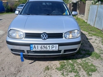 Авто Volkswagen Golf 1998 № 8812411