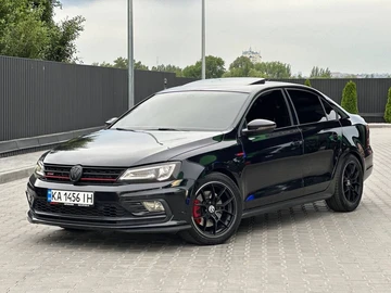 Авто Volkswagen Jetta 2015 № 8812412