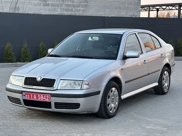 Авто Skoda Octavia 2002 № 8812435