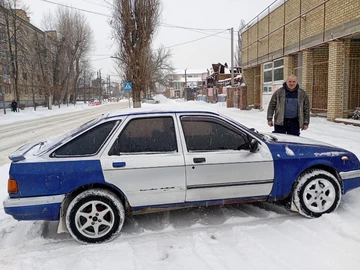 Авто Ford Canyon 1984 № 8812455