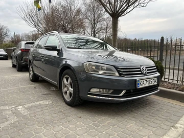 Авто Volkswagen Passat Variant 2011 № 8812470