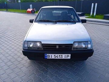 Авто ВАЗ 2109 2004 № 8812792
