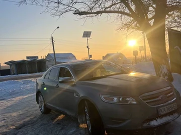 Авто Ford Taurus 2009 № 8812799