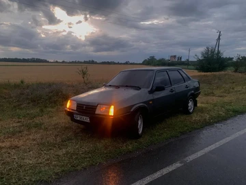 Авто ВАЗ 21099 2004 № 8812882