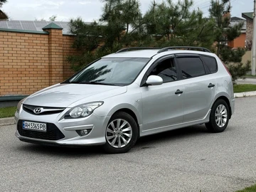 Авто Hyundai I30 2011 № 8812953