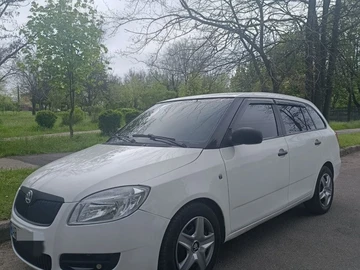 Авто Skoda Fabia 2009 № 8812960