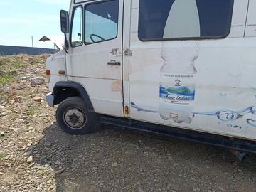 Авто Mercedes Vario 1998 № 8813906