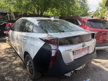 Авто Toyota Prius 2017 № 8814380