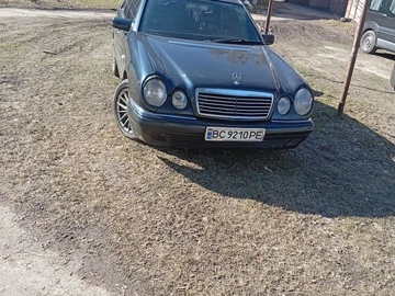 Авто Mercedes 220 1998 № 8814425