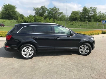 Авто Audi Q7 2009 № 8814453