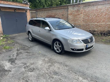 Авто Volkswagen Passat Variant 2007 № 8814454