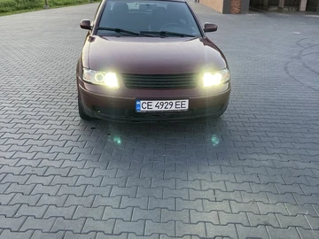 Авто Volkswagen Passat Sedan 1997 № 8814472