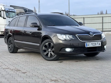 Авто Skoda Superb 2014 № 8814493