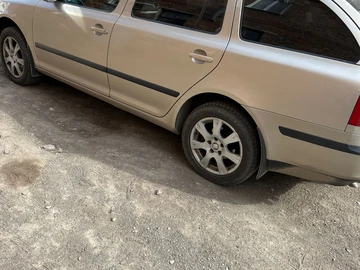 Авто Skoda Octavia 2005 № 8814543