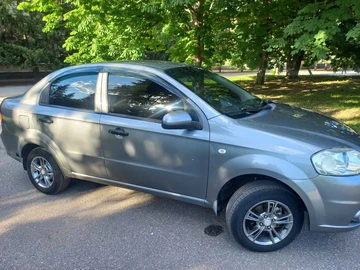 Авто Chevrolet Aveo 2008 № 8814549