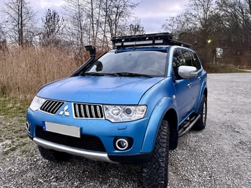 Авто Mitsubishi Pajero Sport 1992 № 8814718