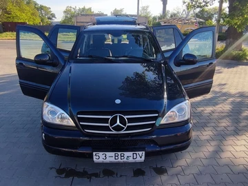 Авто Mercedes Ml Серия 2002 № 8814740