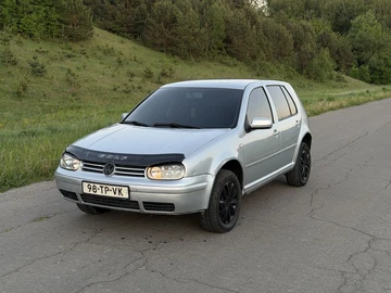 Авто Volkswagen Golf 2001 № 8814822