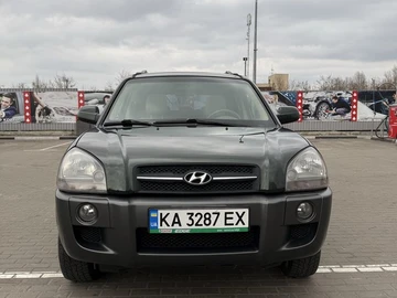 Авто Hyundai Tucson 2007 № 8815046
