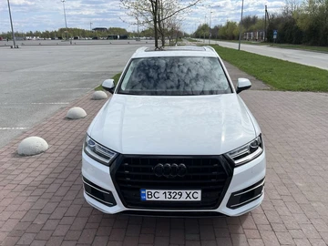 Авто Audi Q7 2017 № 8815054