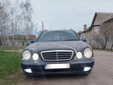 Авто Mercedes E Серия 2000 № 8815072