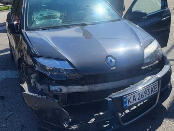 Авто Renault Laguna 2012 № 8815080