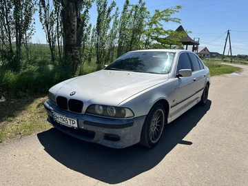Авто BMW 5 Серия 2000 № 8815161