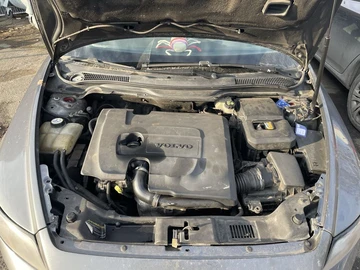 Авто Volvo V50 2007 № 8815180