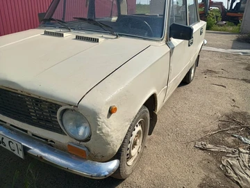 Авто ВАЗ 2101 1988 № 8815270