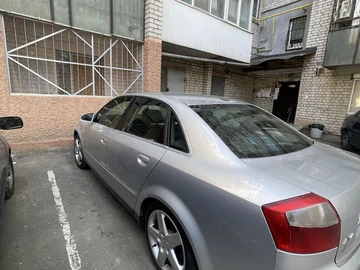Авто Audi A4 2002 № 8815506