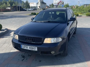 Авто Audi A4 2001 № 8815565
