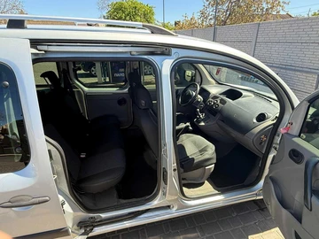 Авто Renault Kangoo Passenger 2009 № 8815702
