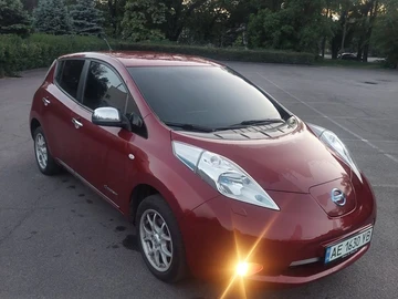 Авто Nissan Leaf 2014 № 8815705