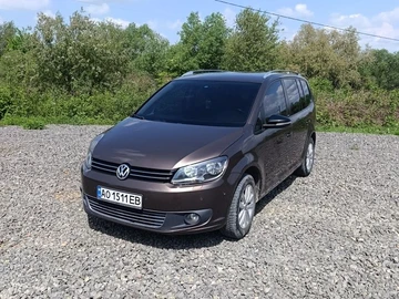 Авто Volkswagen Touran 2012 № 8815908