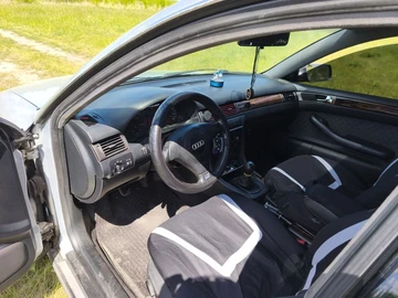 Авто Audi A6 1998 № 8815999