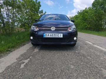 Авто Volkswagen Polo 2011 № 8816021