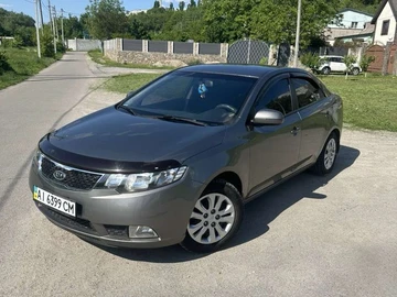 Авто KIA Cerato Forte  2011 № 8816143