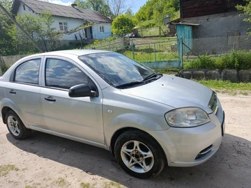 Авто Chevrolet Aveo 2007 № 8816186