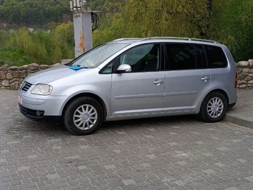 Авто Volkswagen Touareg 2009 № 8816250