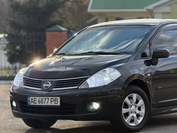 Авто Nissan Tiida 2010 № 8816251