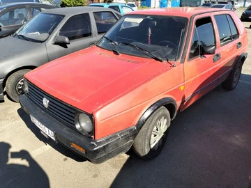 Авто Volkswagen Golf 1992 № 8816264