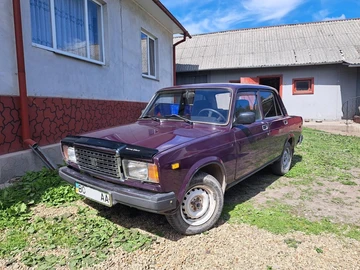 Авто ВАЗ 2107 2004 № 8816323