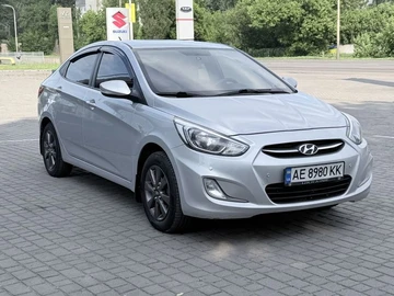 Авто Hyundai Accent 2015 № 8816341