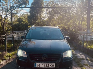 Авто Volkswagen Touran 2007 № 8816497
