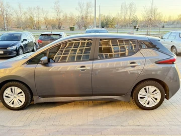 Авто Nissan Leaf 2024 № 8816681