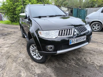 Авто Mitsubishi Pajero Sport 2010 № 8816735
